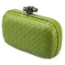 BOTTEGA VENETA CLUTCH KNOT LEATHER APPLE GREEN