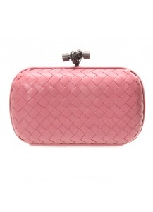 BOTTEGA VENETA CLUTCH KNOT LEATHER CORALL