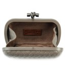 BOTTEGA VENETA CLUTCH KNOT LEATHER GREY