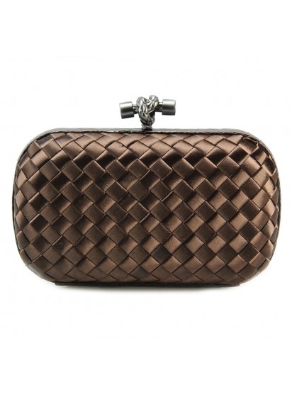 BOTTEGA VENETA CLUTCH KNOT SATIN COFFEE