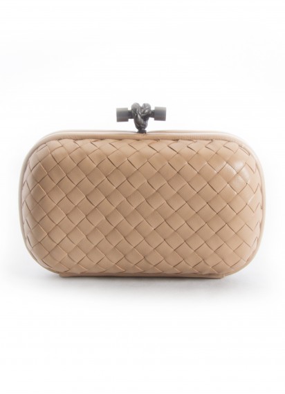 BOTTEGA VENETA CLUTCH KNOT LEATHER PEACH