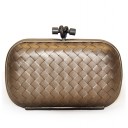 BOTTEGA VENETA CLUTCH KNOT LEATHER DARK GOLD